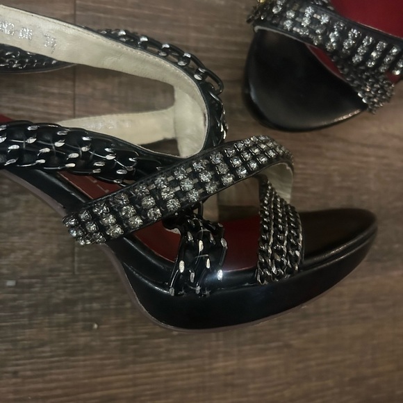 Jeffrey Campbell “Burbs Chain” 8.5 great condition worn twice heels (39 Euro sz) - Picture 11 of 14